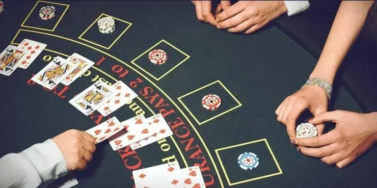 Chiến Thuật Blackjack Cơ Bản